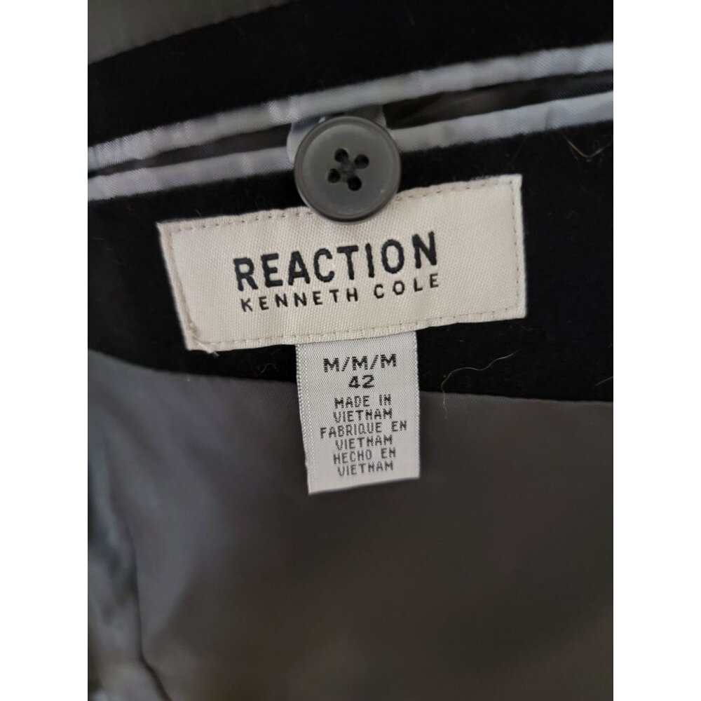 Kenneth Cole Reaction Mens Black Super Slim Fit Velvet Blazer M NWT - Picture 3 of 7